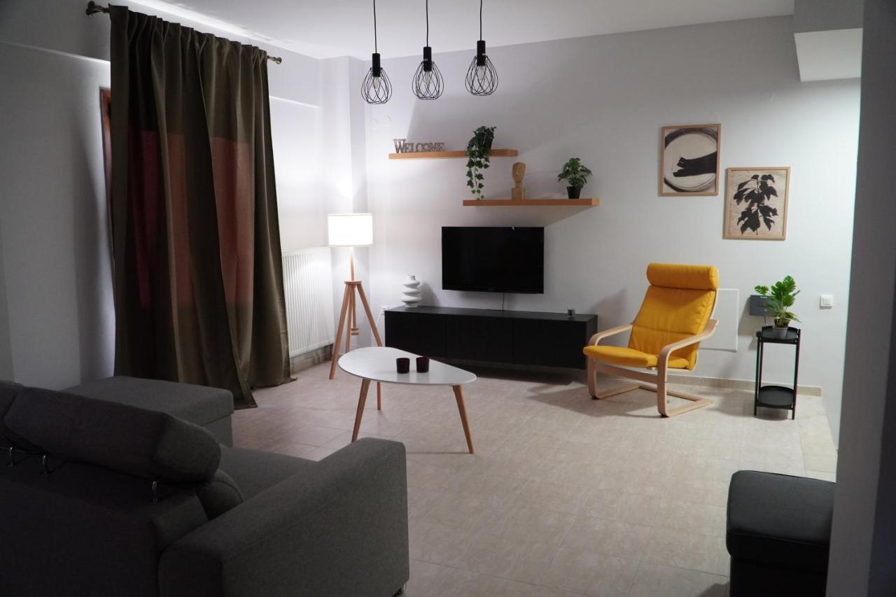 Modern Apartment In Οld Τown เทสซาโลนิกิ ภายนอก รูปภาพ