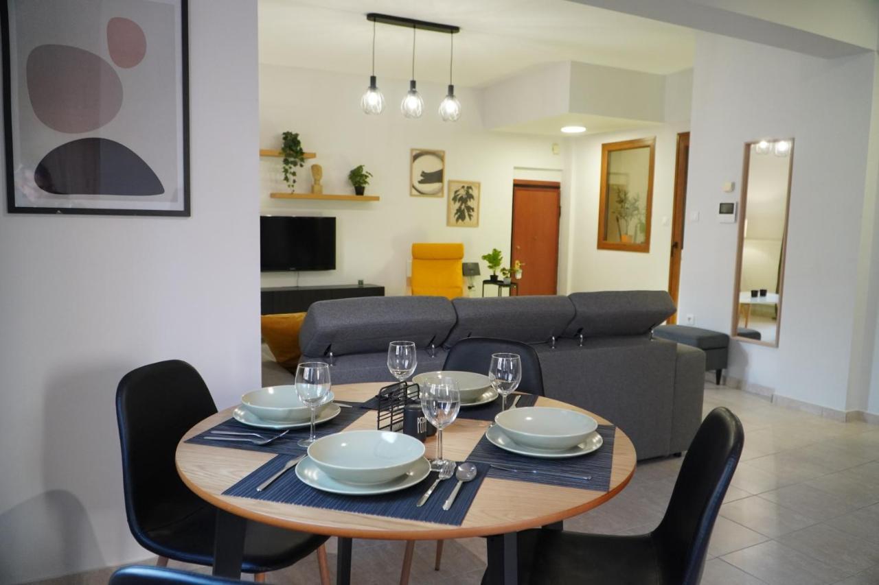 Modern Apartment In Οld Τown เทสซาโลนิกิ ภายนอก รูปภาพ